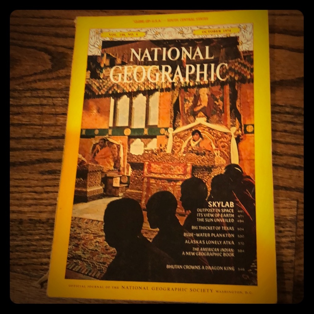 National Geographic 1974 retro vintage magazine